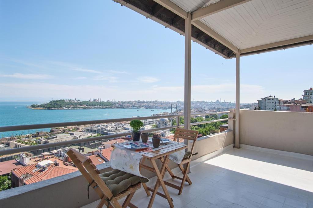 A Million Dollar View In The Heart Of The City Provincia di Provincia di Istanbul Esterno foto